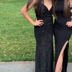 PrettyLittleThing Black Velvet Flower Maxi Dress